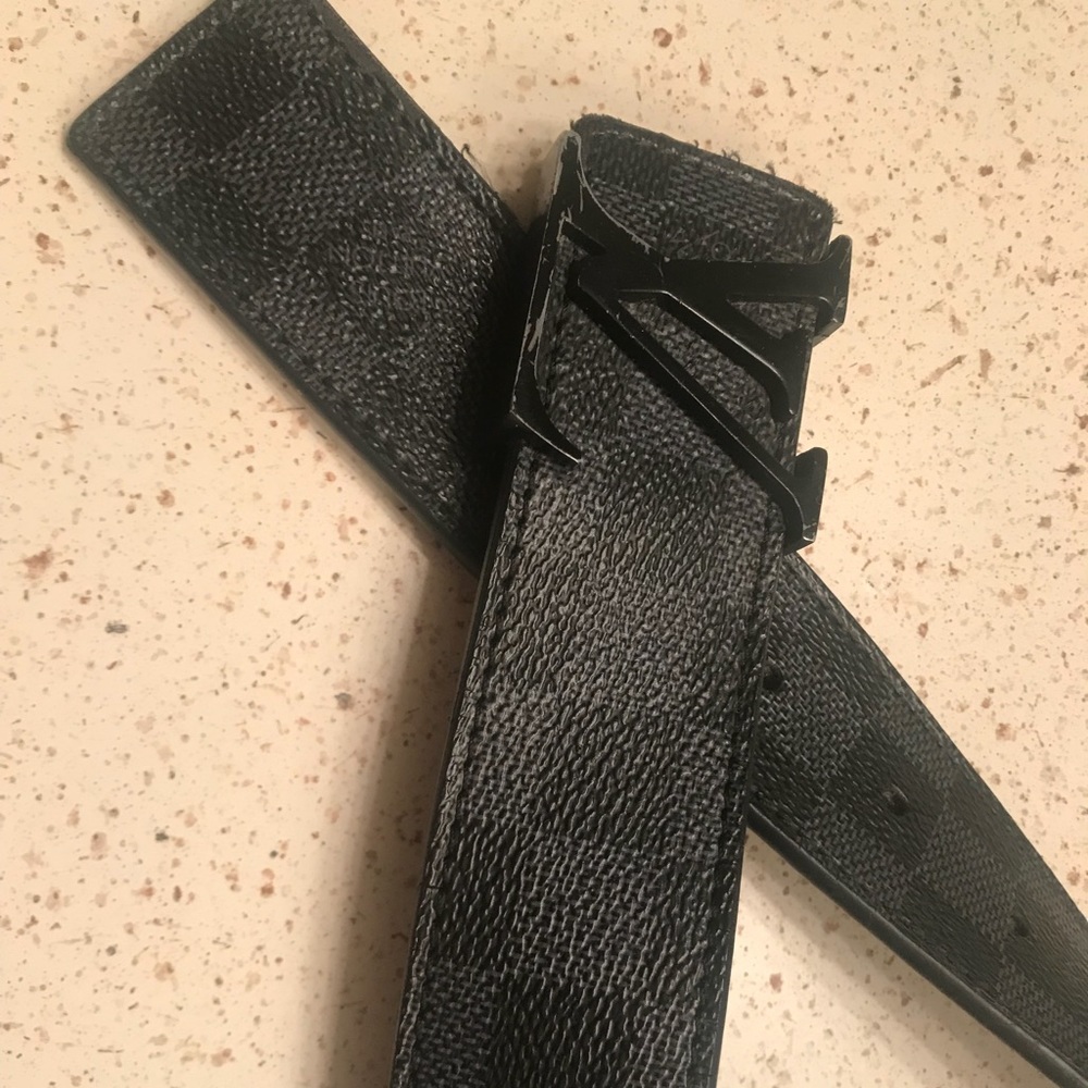 Authentic louie belt